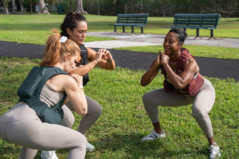 The only 3 exercises you need to stay strong while traveling (seriously)